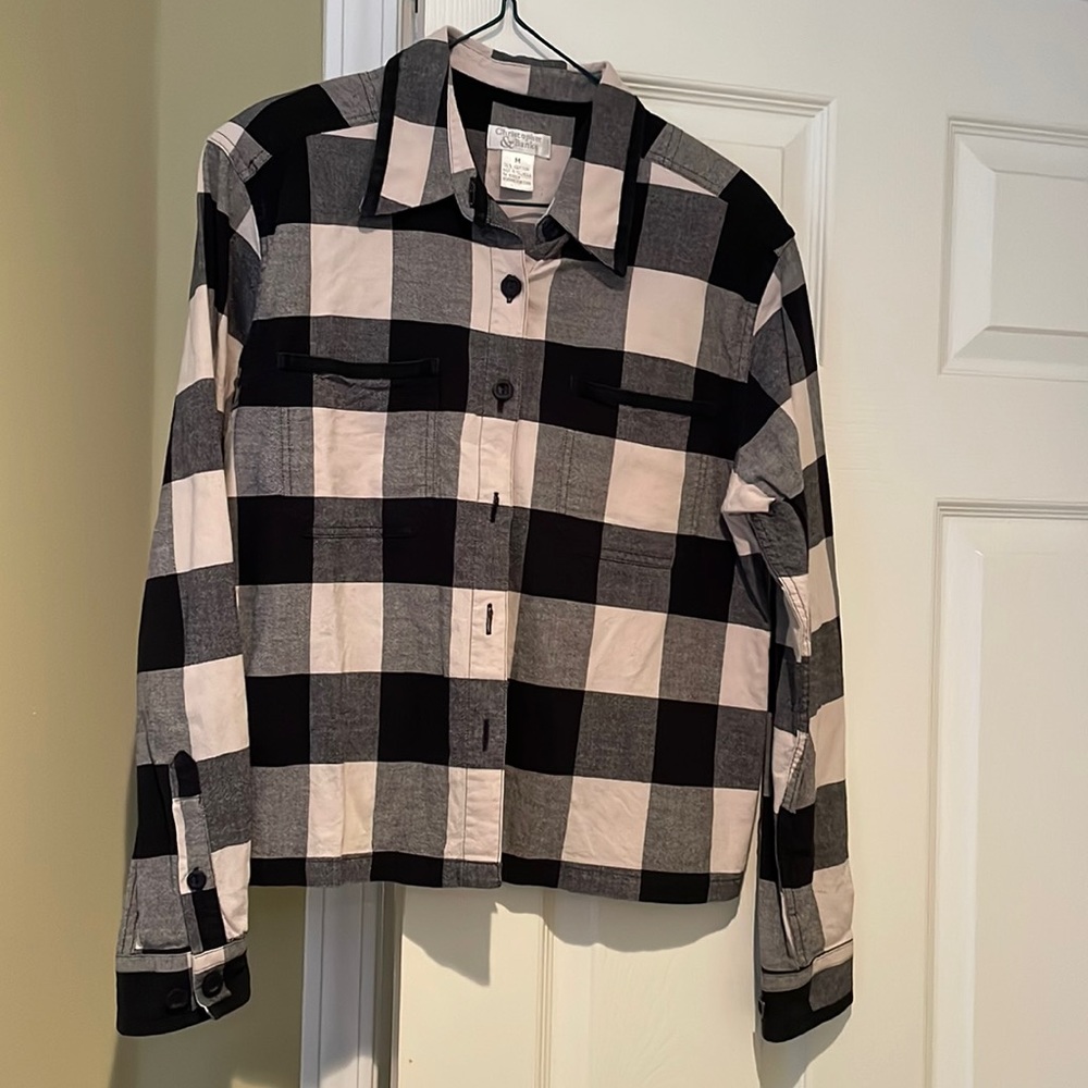 Christopher and Banks, long sleeve button up blouse Great condition.